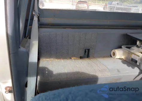 1992 Ford F150 z USA, uszkodzony, nr VIN 1FTEX14N2NKB94927